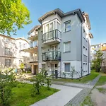 Lion Apartments - Chopina 29 With Parking 5 Min From The Beach And Center